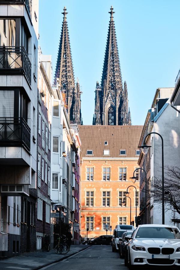 Park Avenue Apartments - Dom Mit Stil - Kueche - Parkplatz - Wlan - 65 Zoll Tv - Netflix Köln Kültér fotó